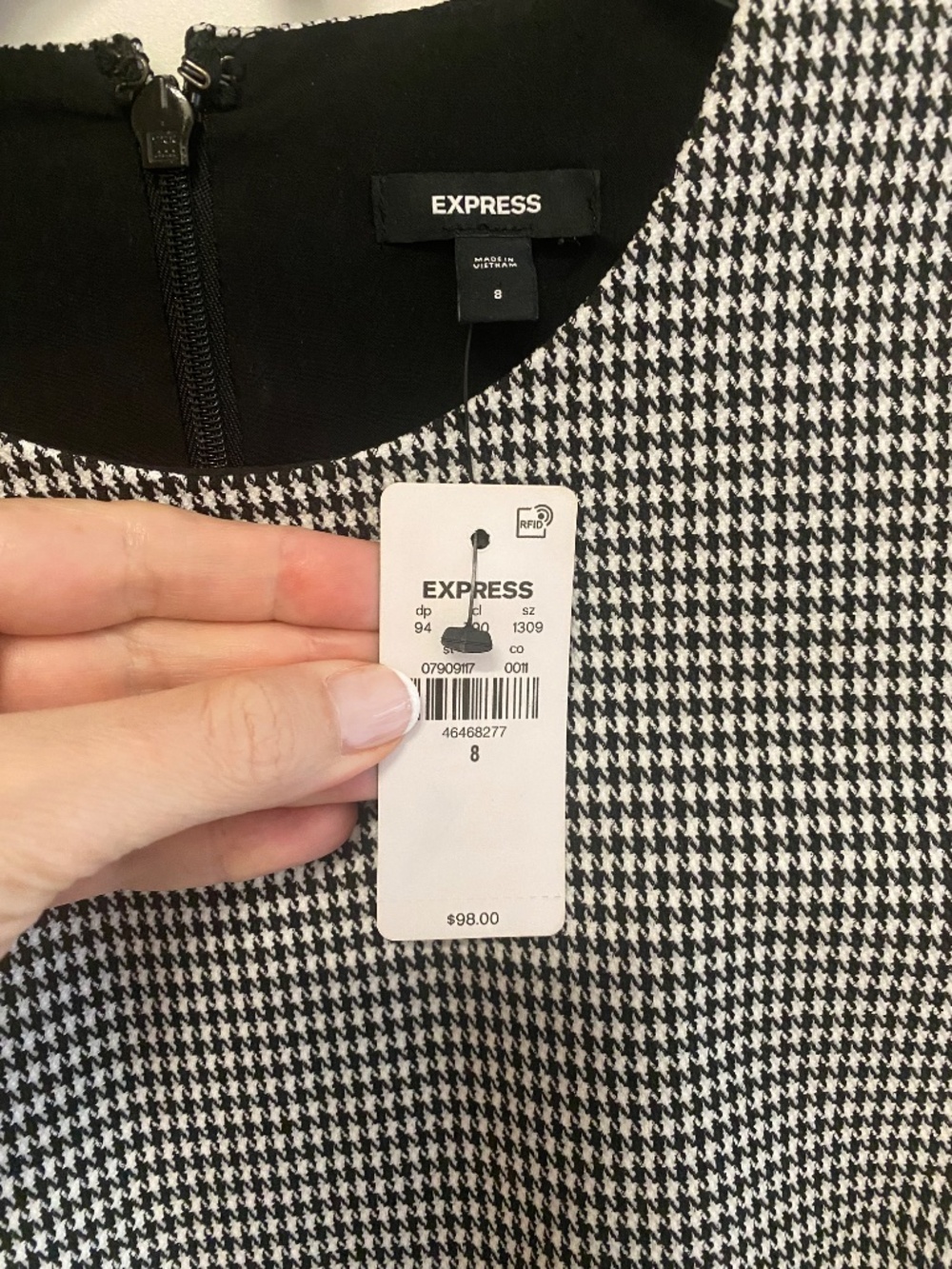 Express - Romper - Picture 2 of 2